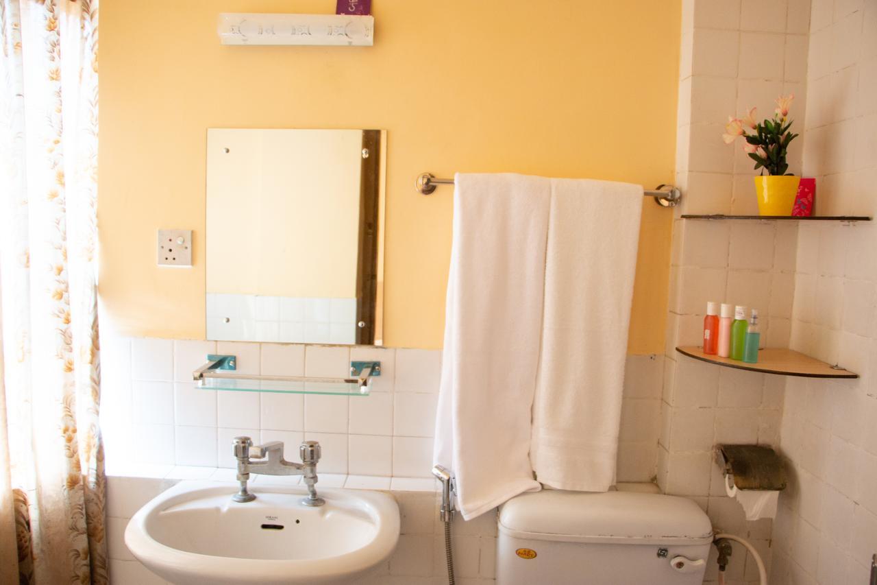 Hotel Lapha Kathmandu Ngoại thất bức ảnh